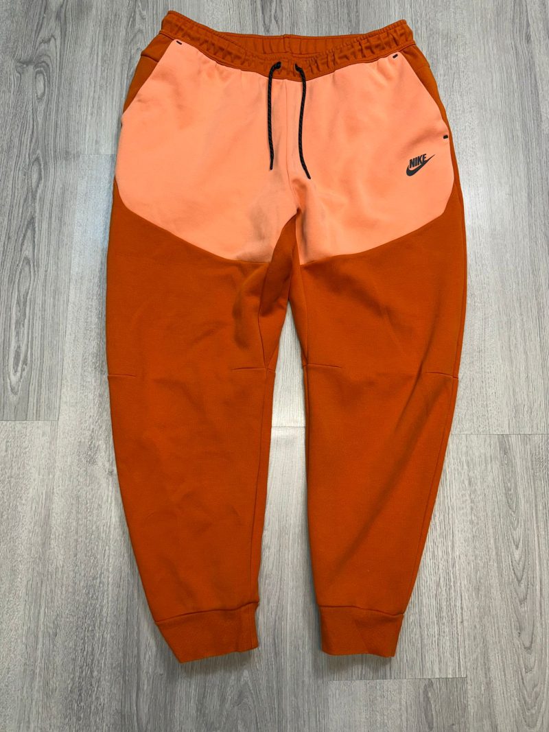 Nike Tech Fleece 2021 (XS/XL)