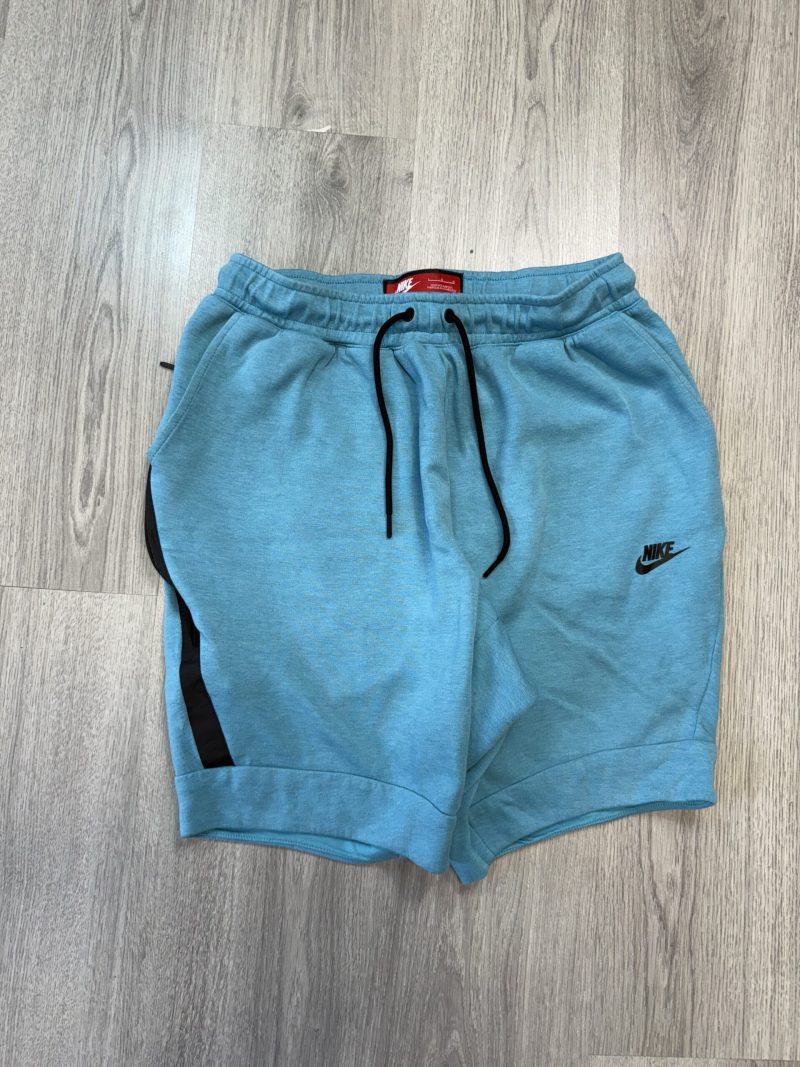 Nike Tech Fleece (L)