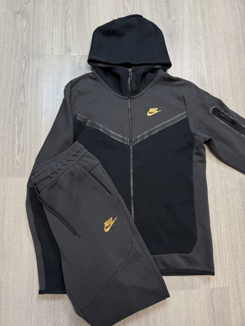 Nike Tech Fleece KOMPLET 2021 (XS/S/M)