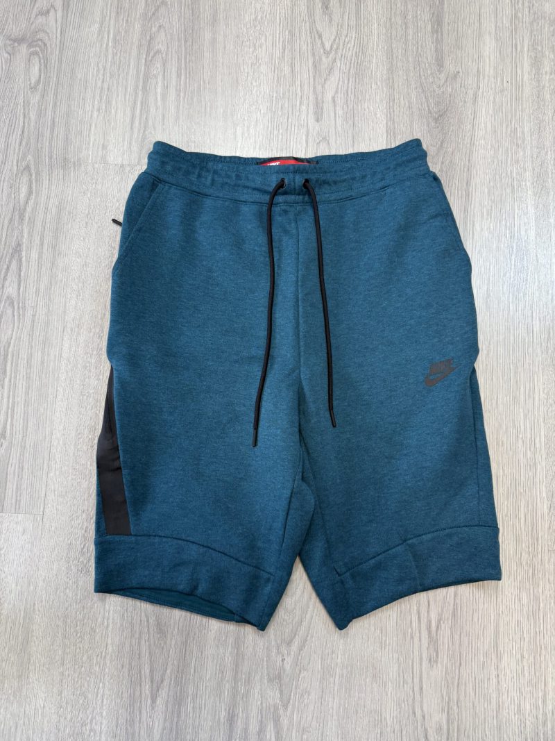 Nike Tech Fleece (S)