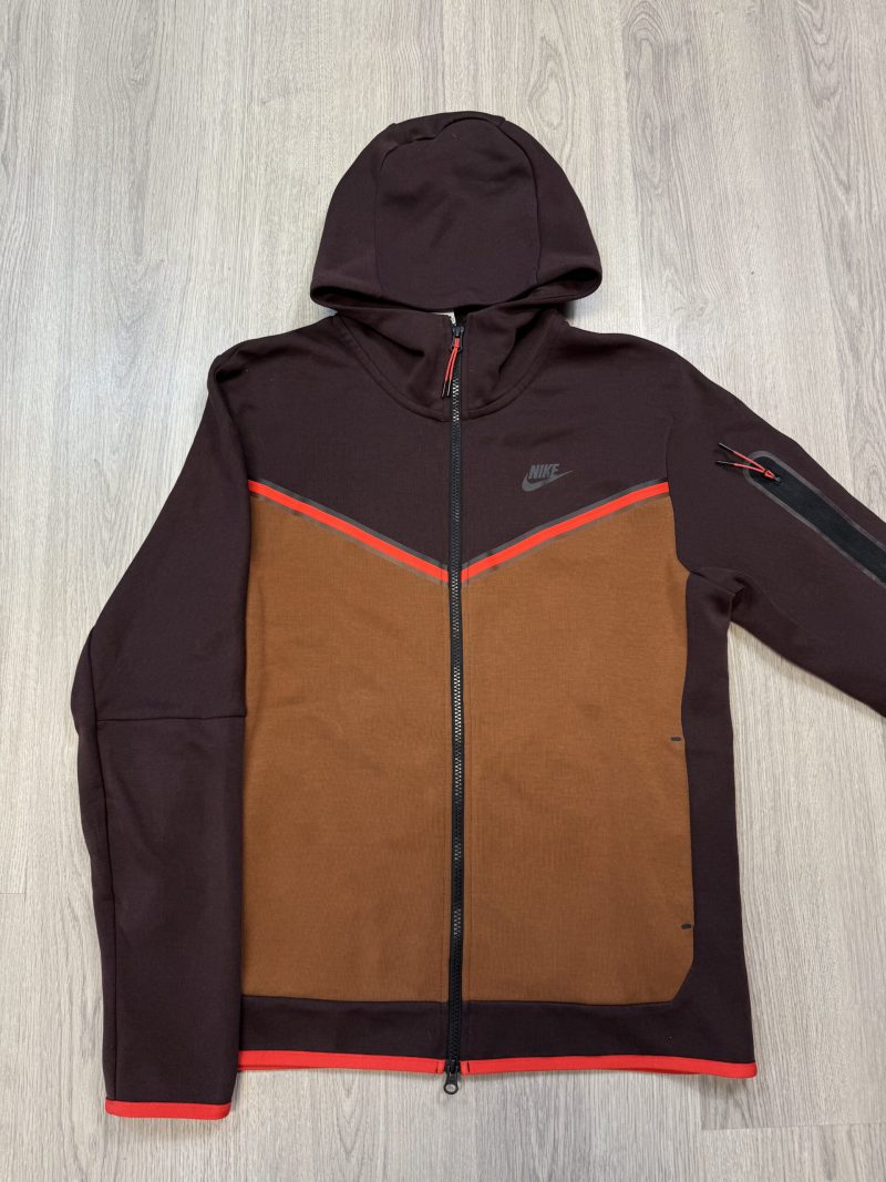 Nike Tech Fleece 2021 (L)