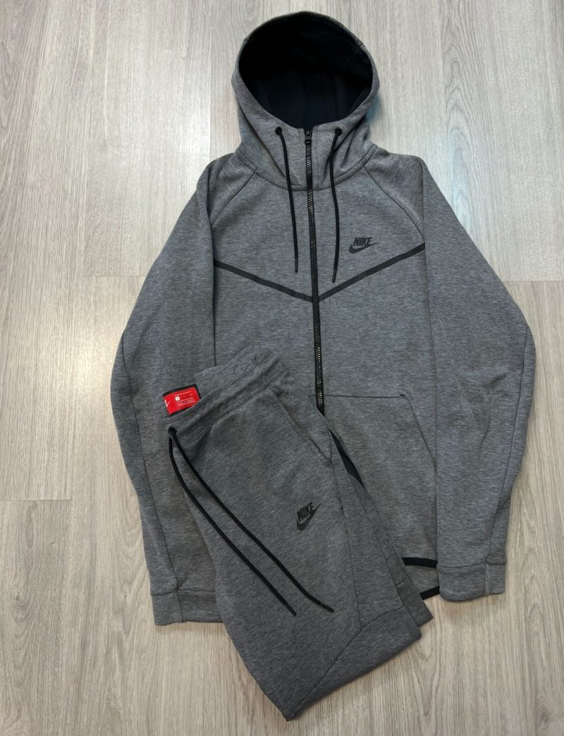 Nike Tech Fleece KOMPLET (S)