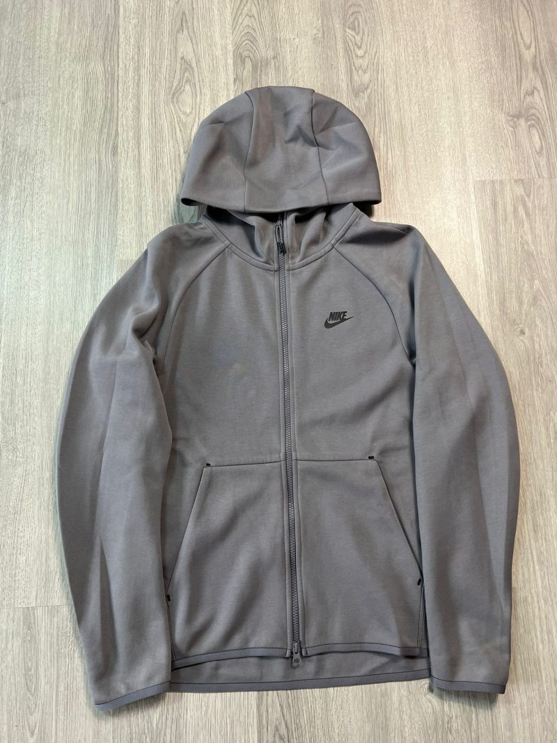 Nike Tech Fleece (XS/S/M)