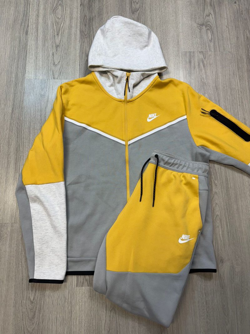 Nike Tech Fleece 2021 KOMPLET (L)