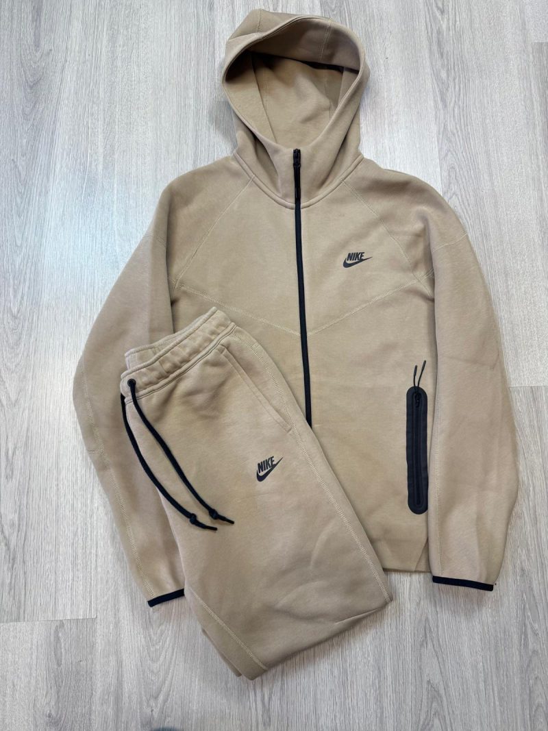 Nike Tech Fleece KOMPLET 2023 (XS/S/M/L)