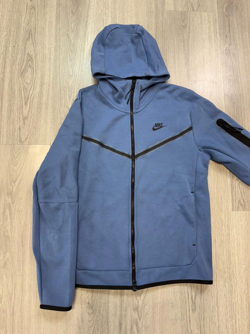 Nike Tech Fleece 2021 (XS/S/M/L)