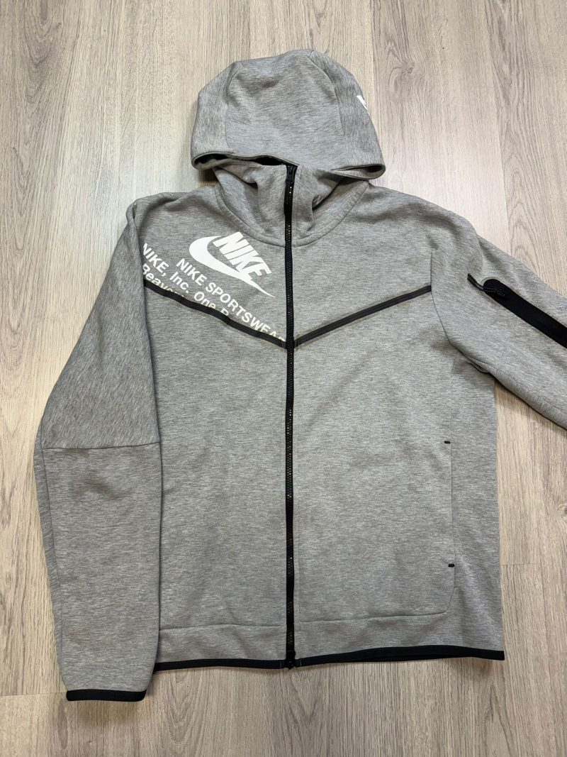 Nike Tech Fleece 2021 (XS/S/M)