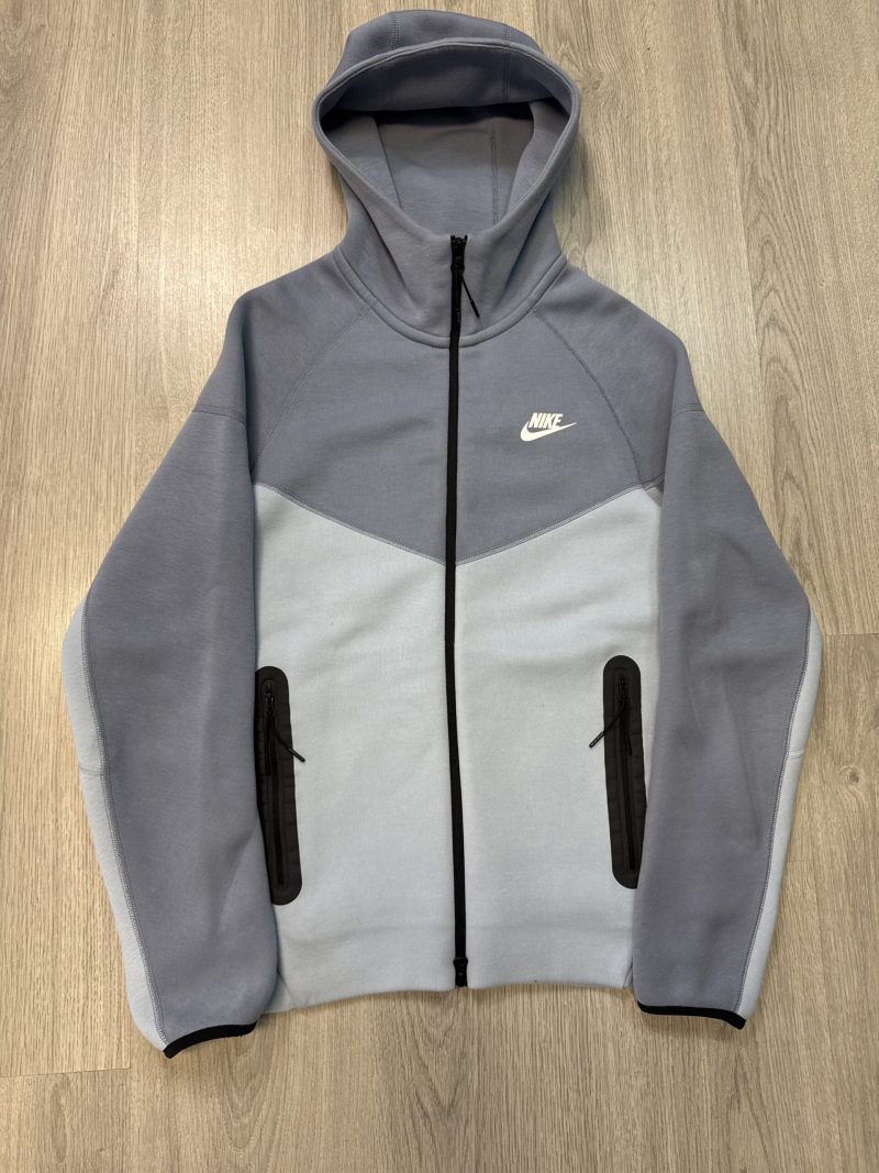 Nike Tech Fleece 2023 (XS/S/M/L/XL)