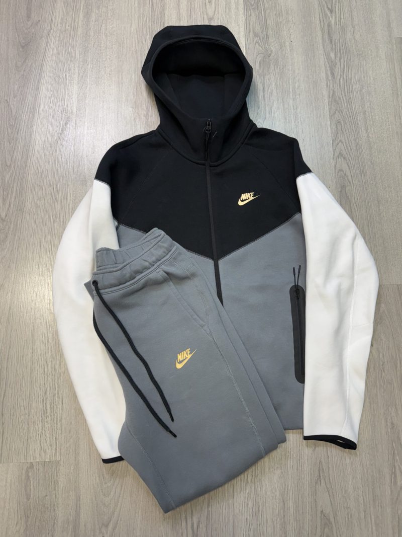 Nike Tech Fleece KOMPLET 2023 (XS/S/M)