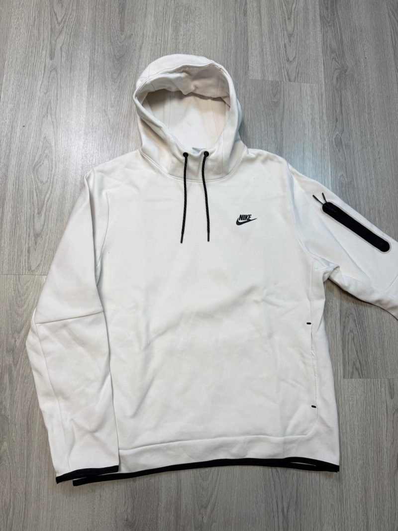 Nike Tech Fleece 2021 (L)