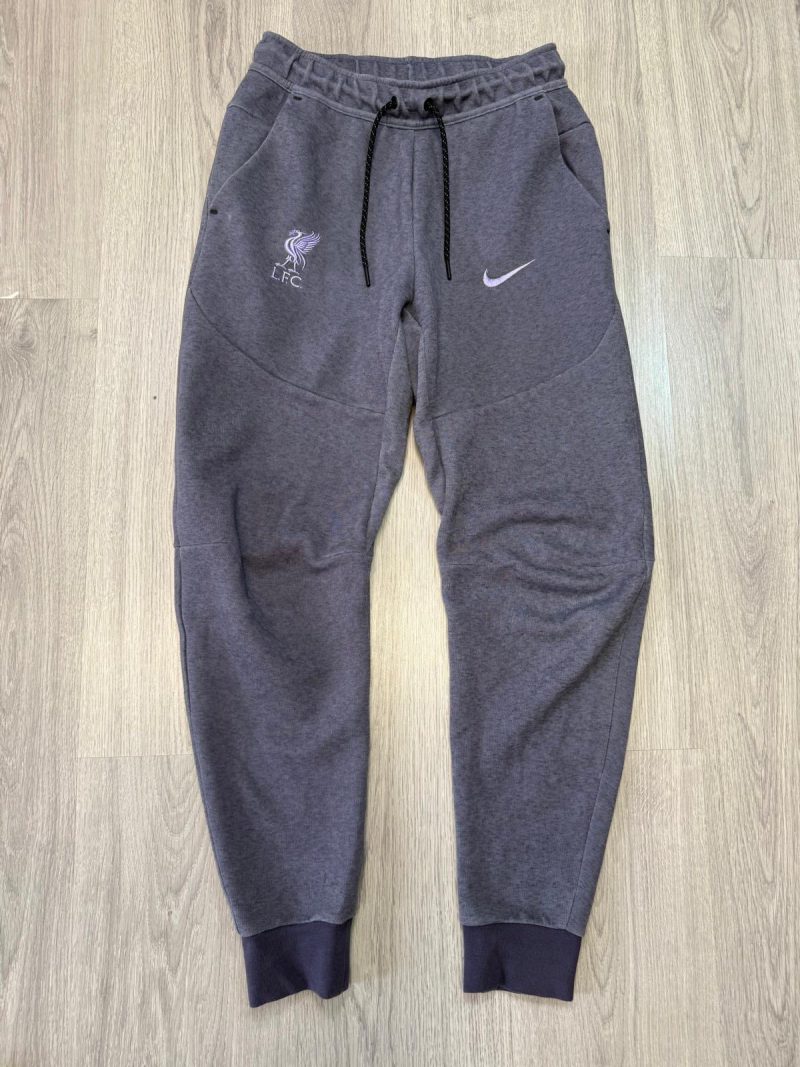 Nike Tech Fleece Liverpool 2021 (XS)