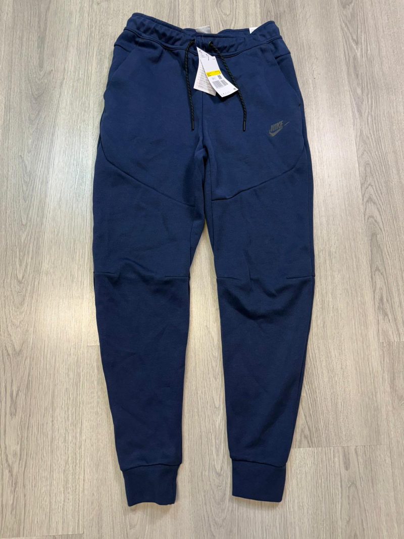 Nike Tech Fleece 2021 (S)