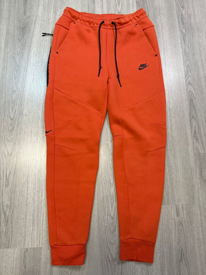 Nike Tech Fleece 2025 (M)