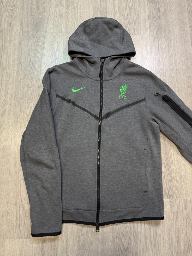 Nike Tech Fleece Liverpool 2021 (S)
