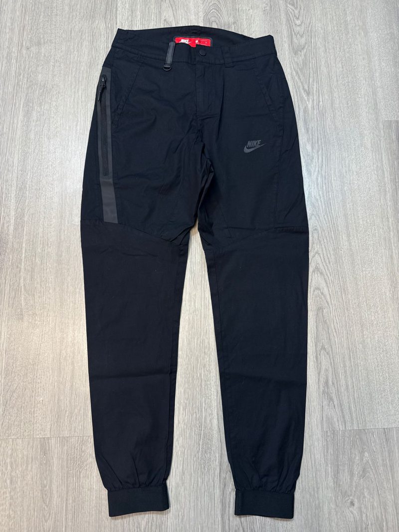 Nike Tech Fleece Pants (S/M)
