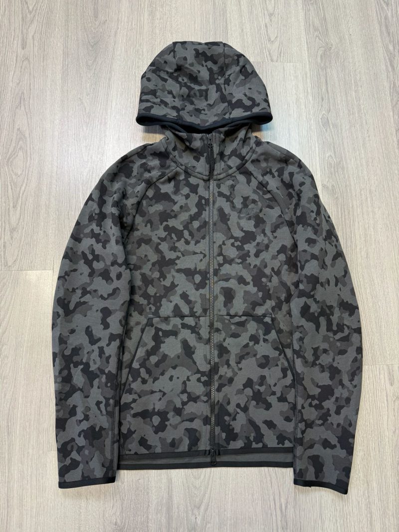 Nike Tech Fleece Camo (XS/S/M/L/XL)