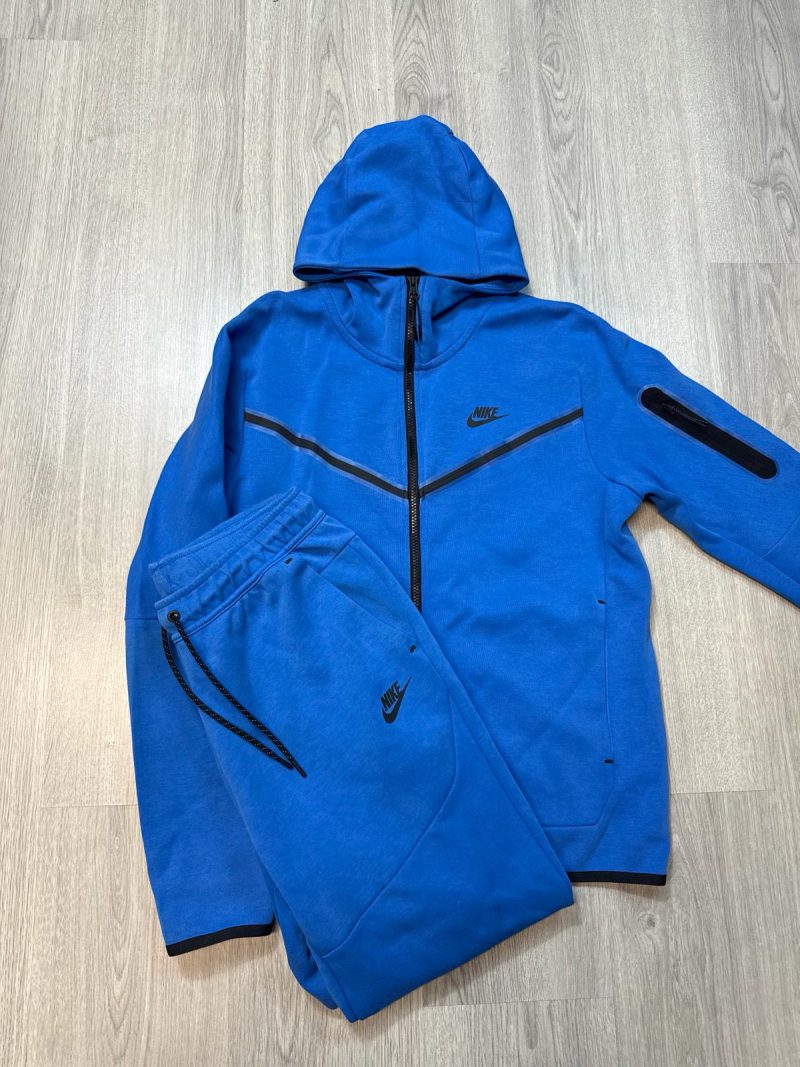 Nike Tech Fleece 2021 KOMPLET (S/M/L)