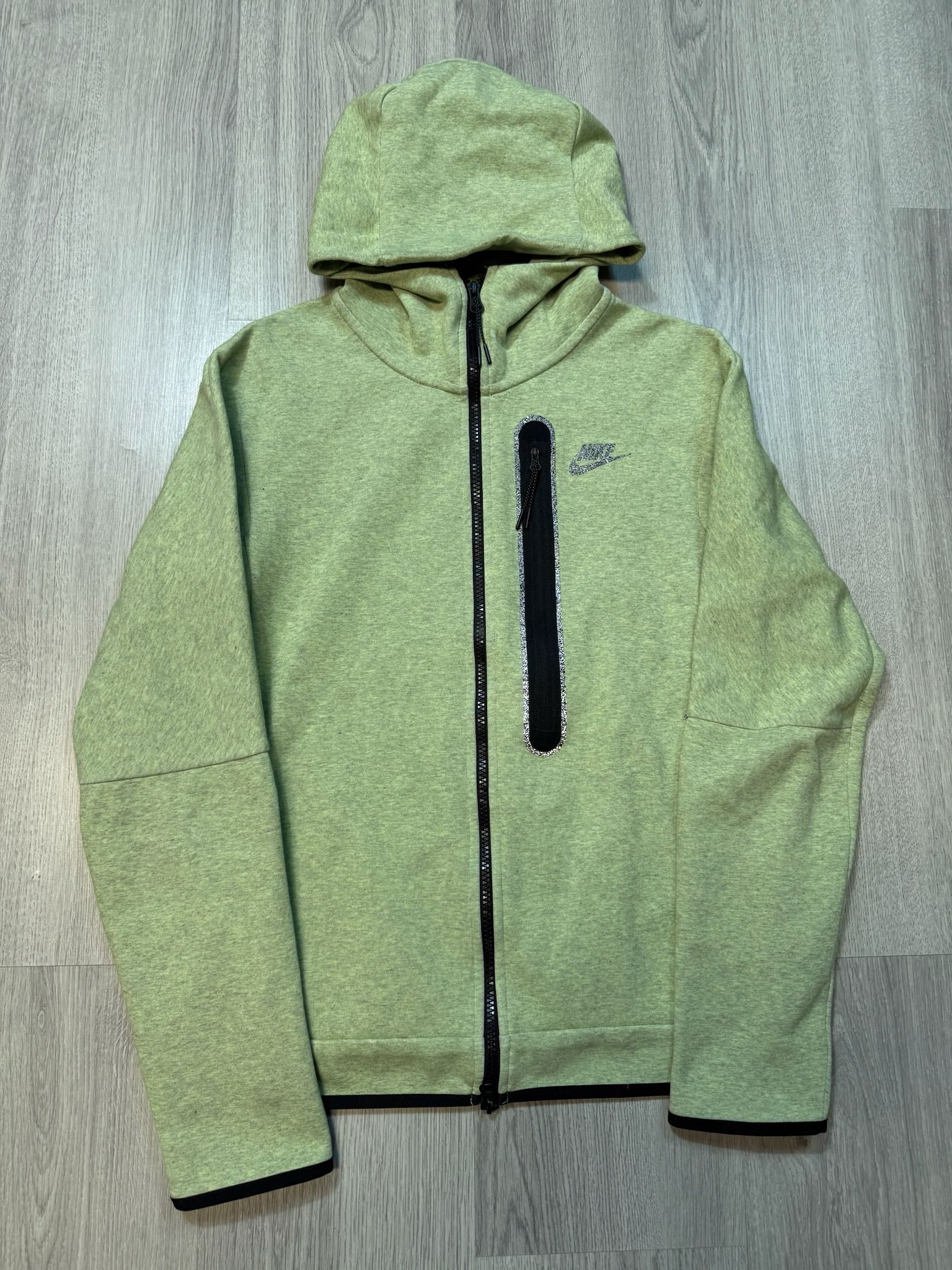 Nike Tech Fleece 2021 (XS)