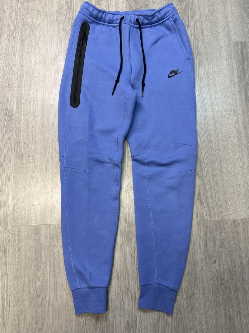 Nike Tech Fleece 2023 (XS/S/XL)