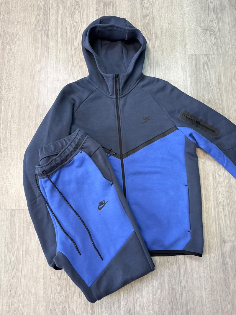 Nike Tech Fleece KOMPLET 2025 (L)