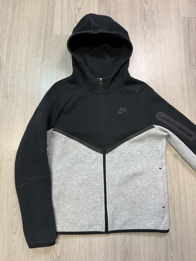 Nike Tech Fleece Kids 2025 (XL)