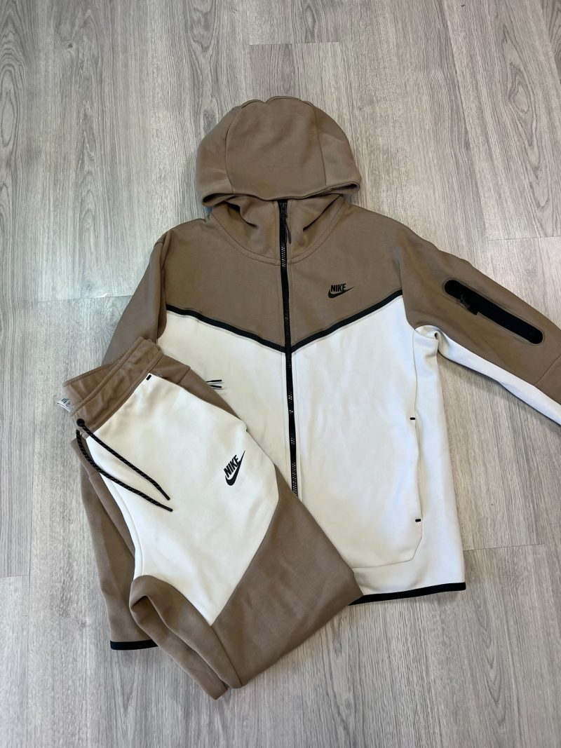Nike Tech Fleece KOMPLET 2021 (XS/S/L)