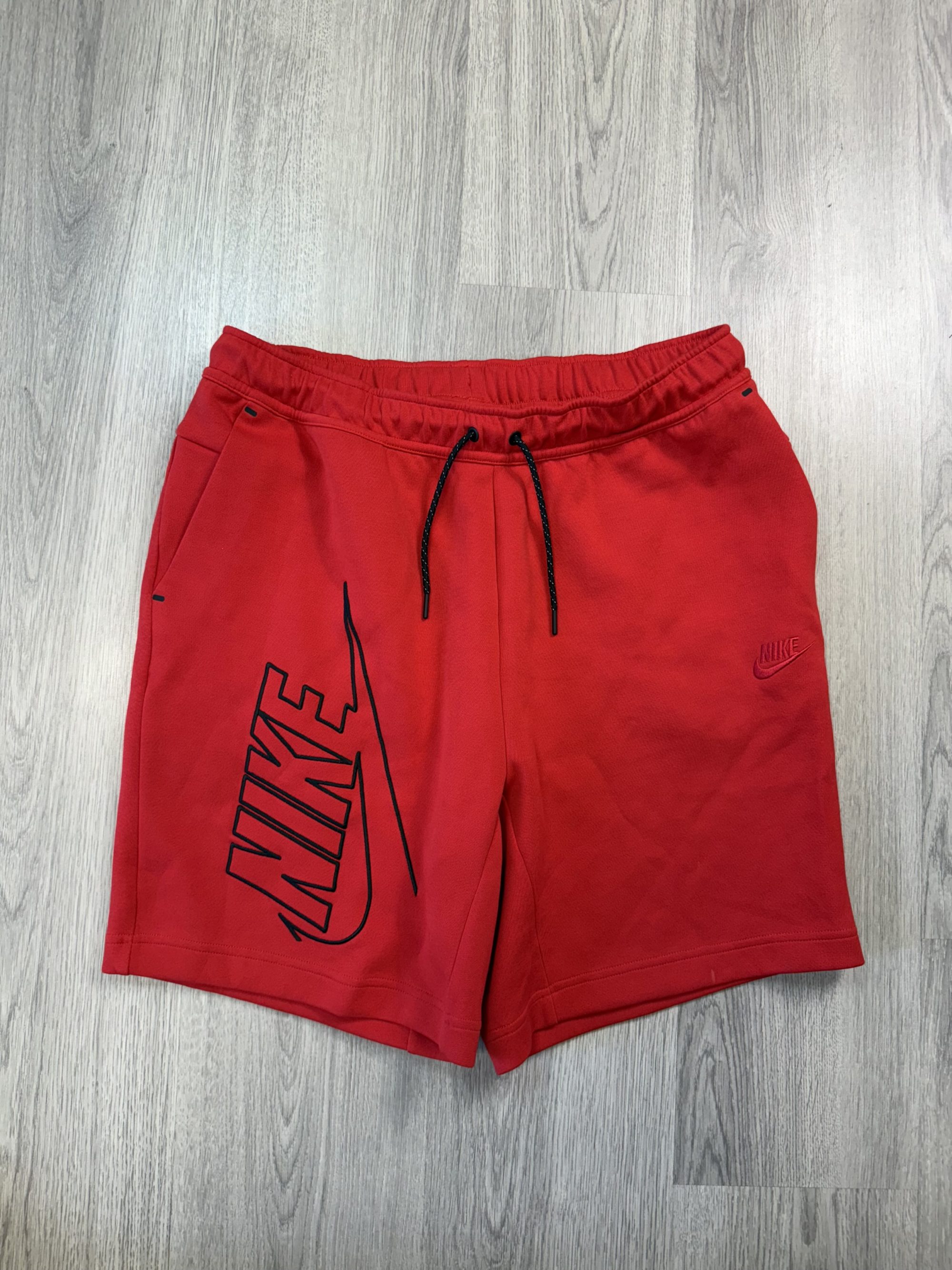 Nike Tech Fleece 2021 (S/L)