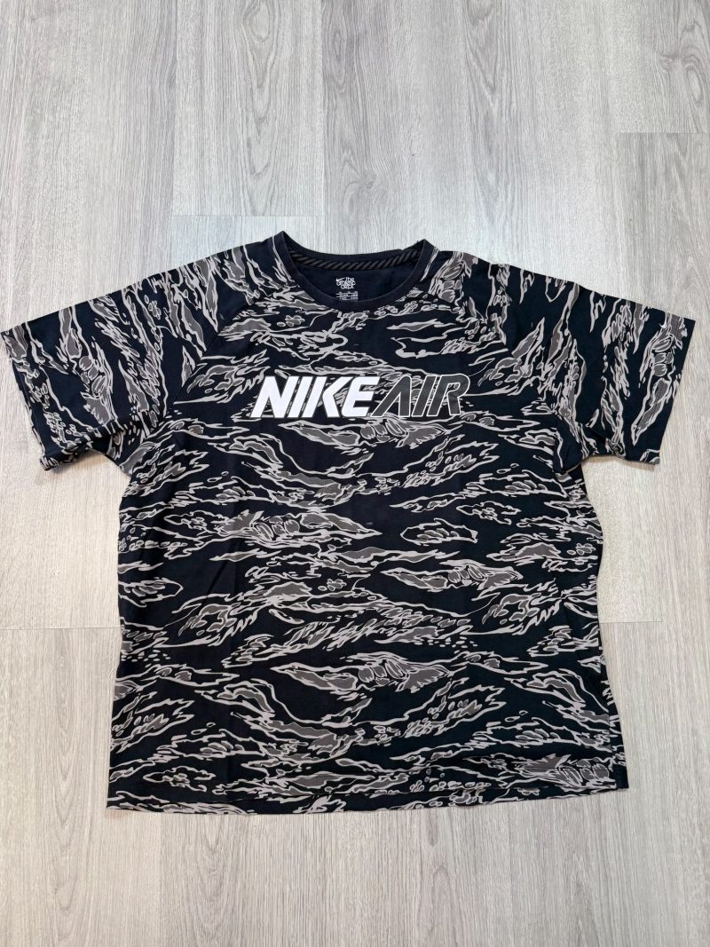 Nike Tigar Majica (L/XL)