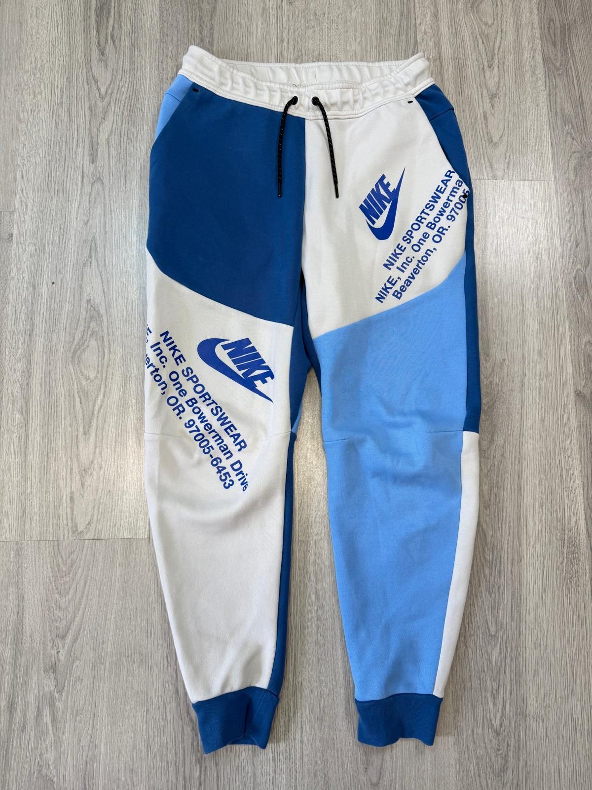 Nike Tech Fleece 2021 (S)