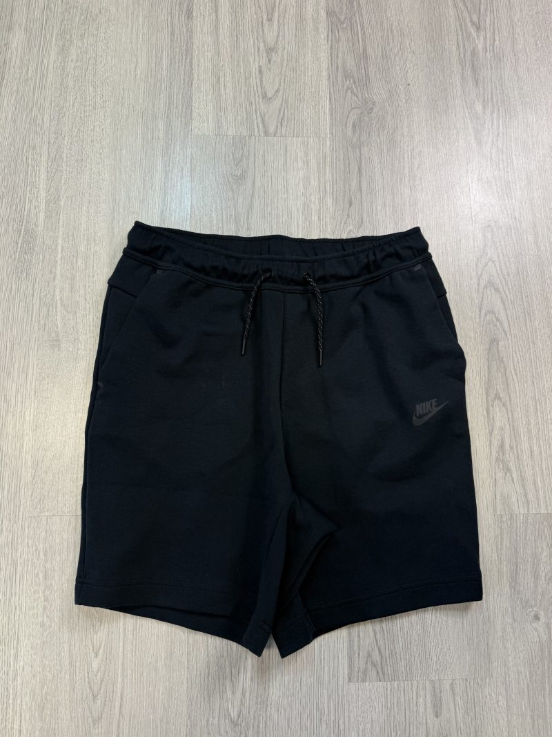 Nike Tech Fleece 2021 (S/M/XL)