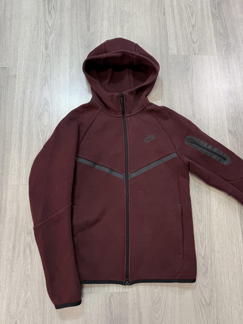 Nike Tech Fleece 2025 (XS)